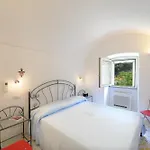 別荘 Relais San Basilio Convento